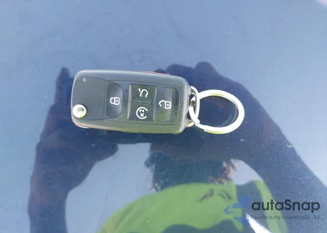 2014 Volkswagen Passat 1.8T Sel Premium from USA, damaged, VIN 1VWCT7A36EC019273